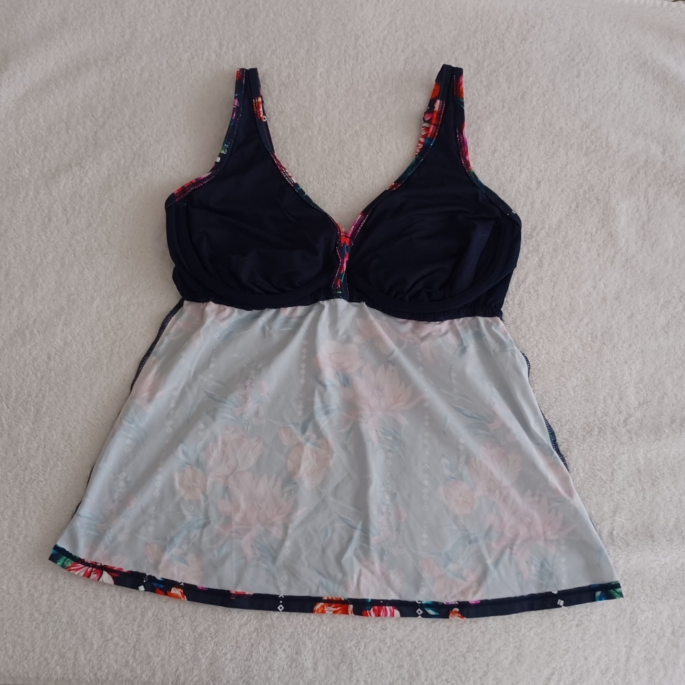 VENUS Sunseeker Floral Drop Tankini Swim Top, size 6 - Picture 13 of 16